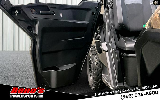 2026 Can-Am Defender Limited CAB HD11