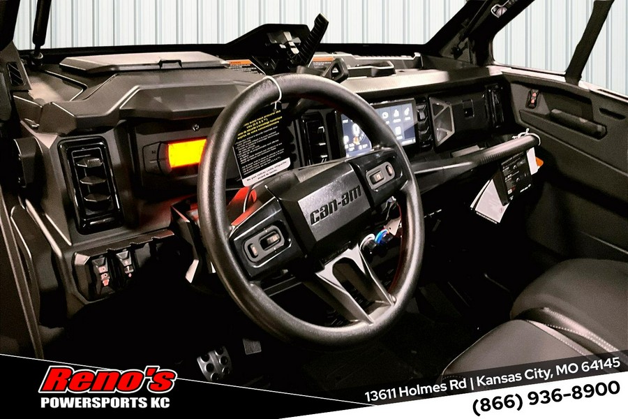 2026 Can-Am Defender Limited CAB HD11