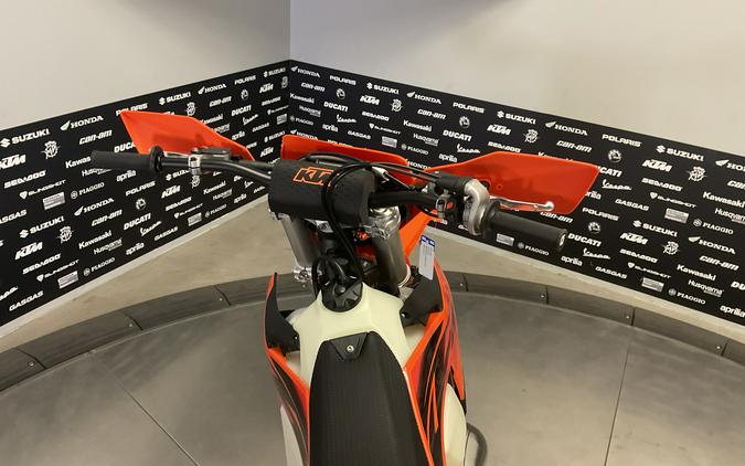 2027 KTM 250 XC-W - 42734M