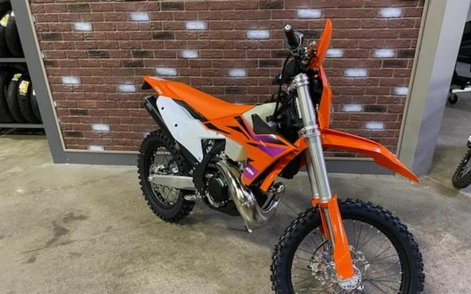 2024 KTM XC-W Lineup Test [300, 250, and 150 Reviewed]