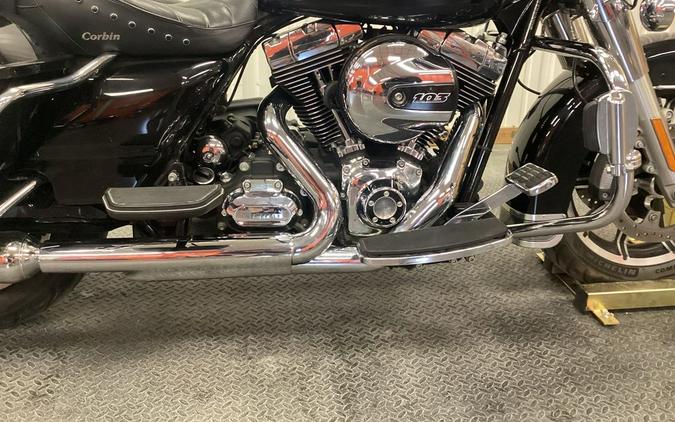 2014 Harley-Davidson® FLHR - Road King®