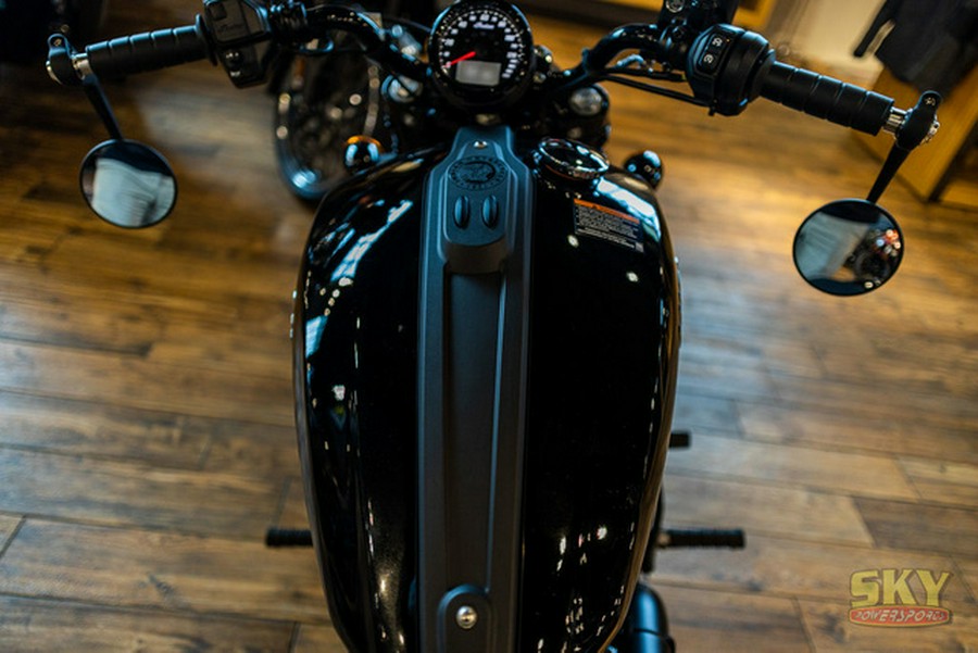 2025 Indian Scout Bobber Limited Black Metallic