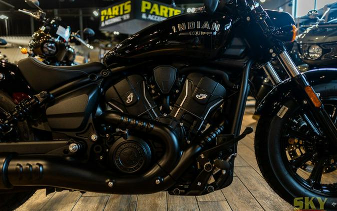 2025 Indian Scout Bobber Limited Black Metallic