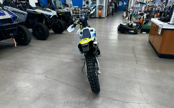 2024 Husqvarna Motorcycles TE 300