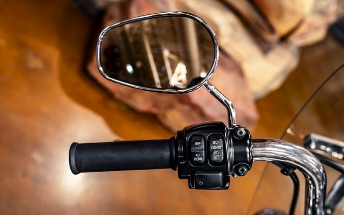 2015 Harley-Davidson Heritage Softail Classic