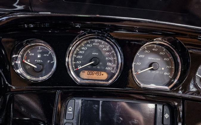 2018 Harley-Davidson Street Glide Special