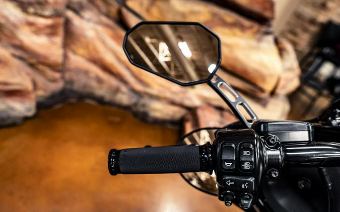 2018 Harley-Davidson Street Glide Special