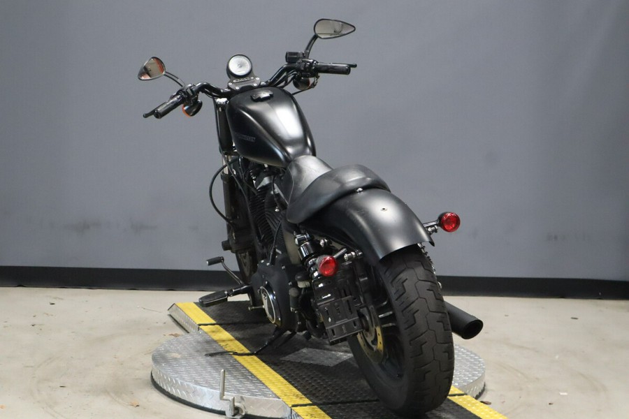2011 Harley-Davidson Iron 883