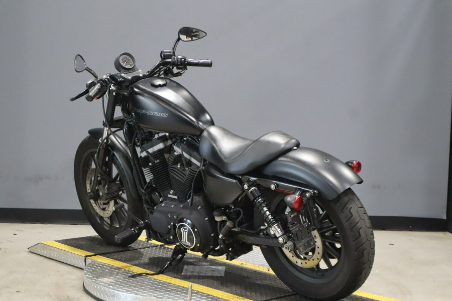 2011 Harley-Davidson Iron 883