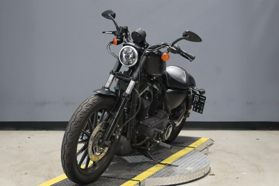 2011 Harley-Davidson Iron 883