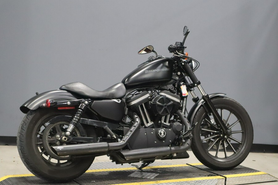 2011 Harley-Davidson Iron 883