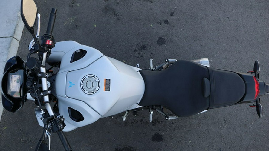 2025 Yamaha MT-10 10