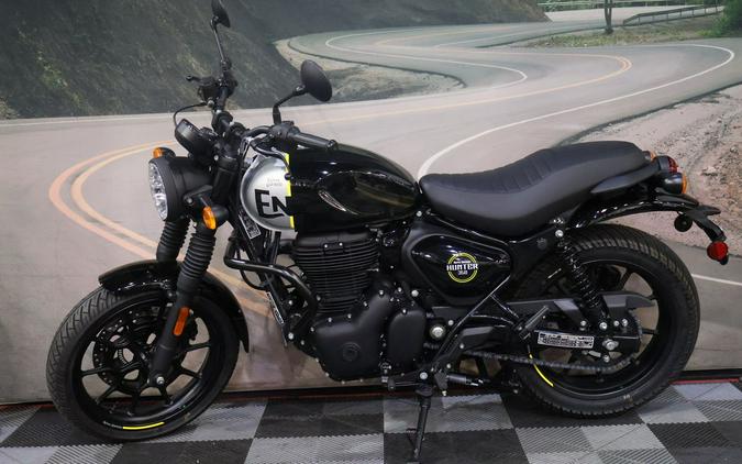 2023 Royal Enfield Hunter 350 Rebel Black