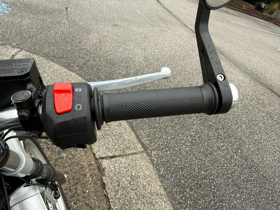 2020 Royal Enfield INT650