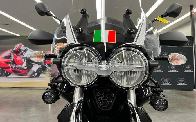 2022 Moto Guzzi V85 TT Guardia d'Onore E5