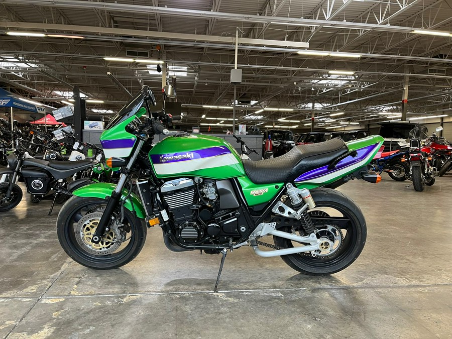 2000 Kawasaki ZRX1100