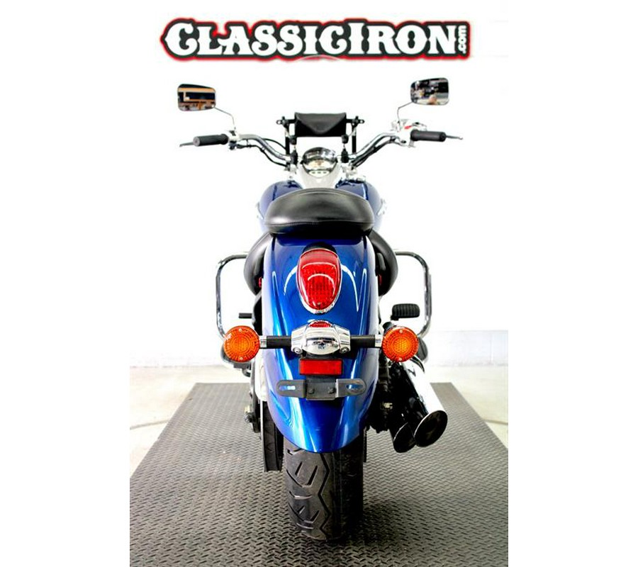 2010 Kawasaki Vulcan® 900 Classic