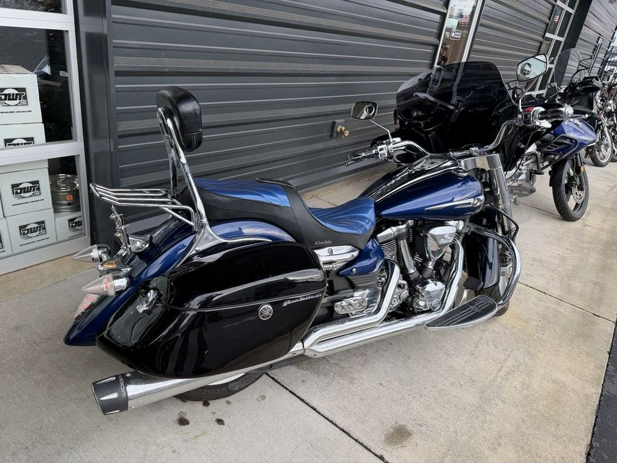 2013 Yamaha Stratoliner® S