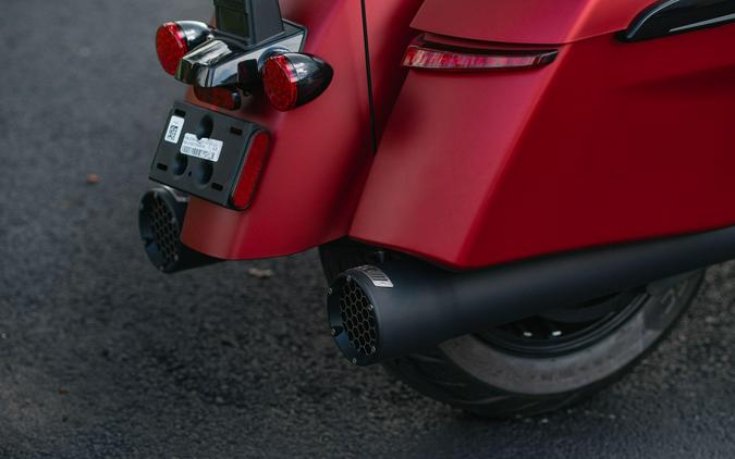 2026 Indian Motorcycle Challenger Dark Horse 112 + PowerBand Audio Package