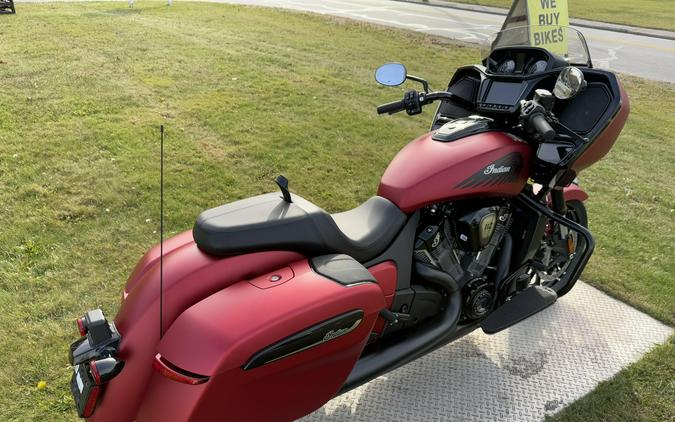 2026 Indian Motorcycle Challenger Dark Horse 112 + PowerBand Audio Package