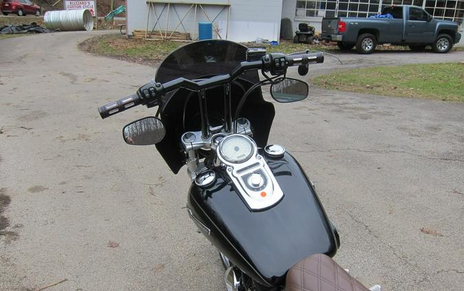 2011 Harley-Davidson® FXDC Super Glide® Custom