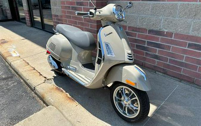 2023 Vespa GTS 300