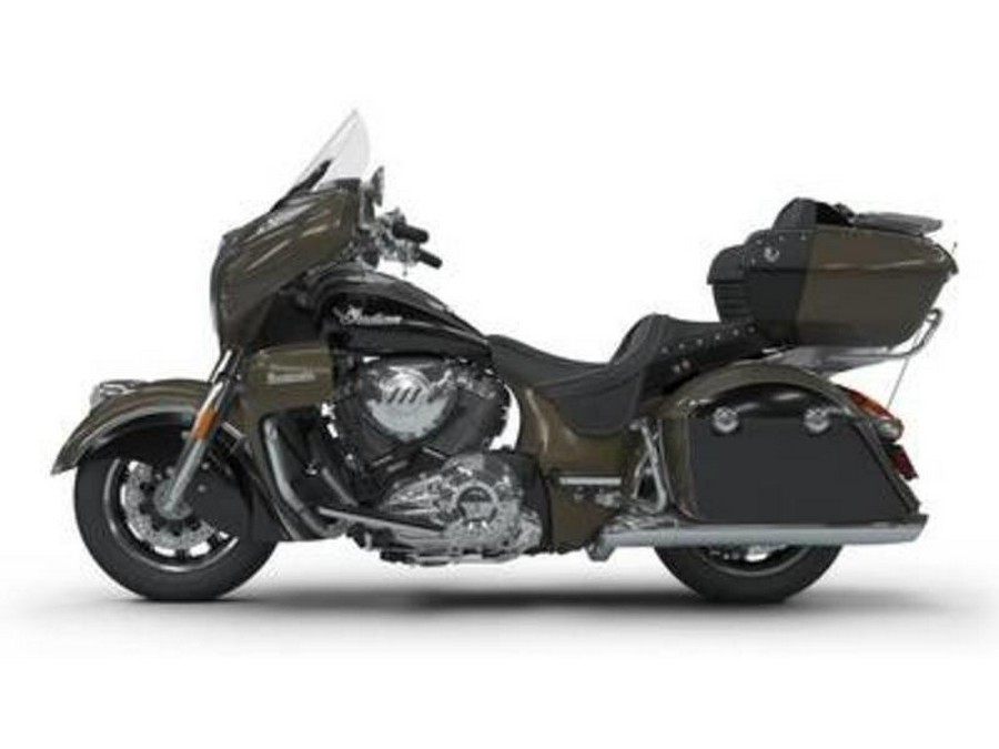 2018 Indian Motorcycle® Roadmaster® ABS Polish.Bronze Over Thund.Black w/Silver Pinst.