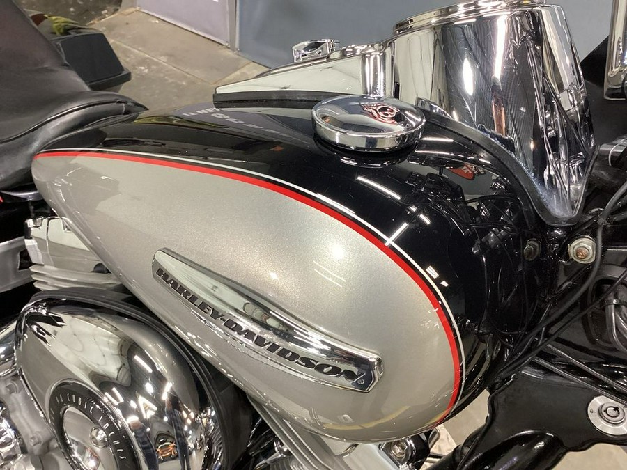 2009 Harley-Davidson® FXDC - Super Glide® Custom