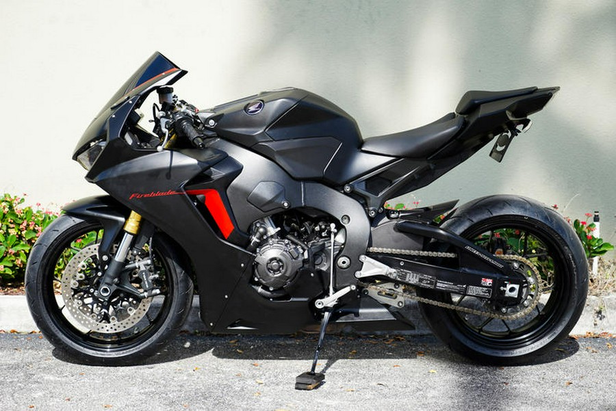 2022 Honda® CBR1000RA ABS