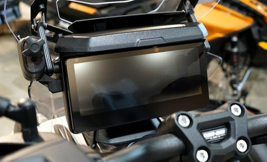 2025 Can-Am Canyon XT