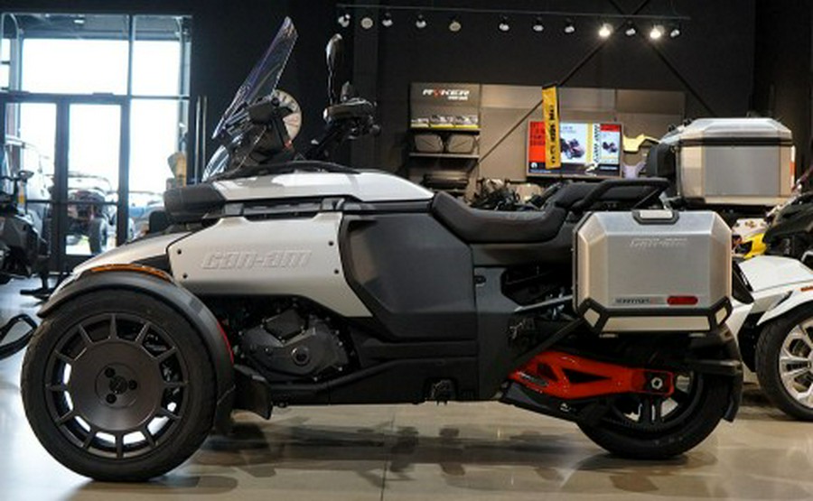2025 Can-Am Canyon XT