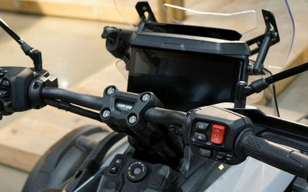 2025 Can-Am Canyon XT