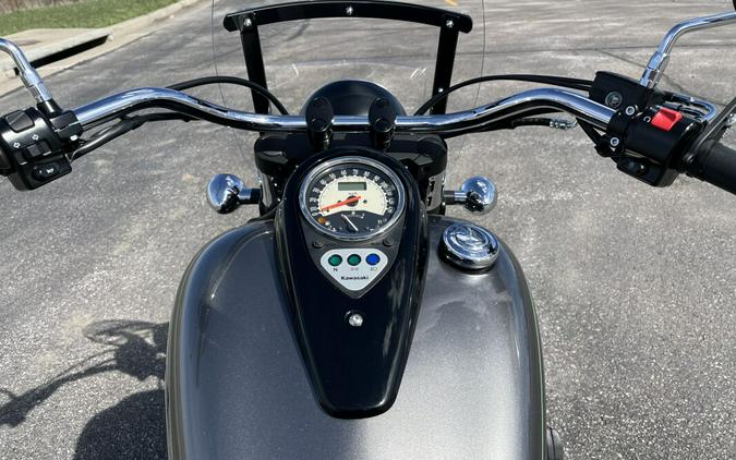 2017 Kawasaki Vulcan 900 Classic