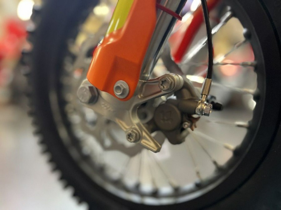 2027 KTM SX E 5