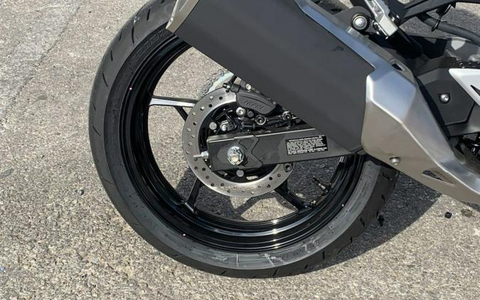 2026 Kawasaki Ninja 500 ABS Metallic Matte Twilight Blue