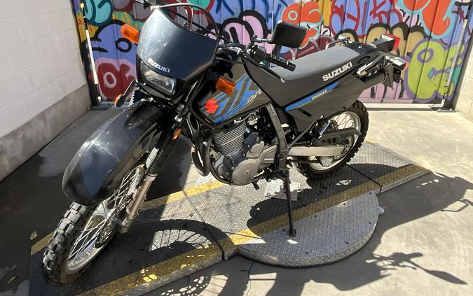 2017 Suzuki DR650SEL7
