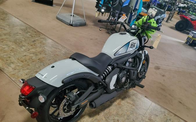 2022 Kawasaki Vulcan® S Base