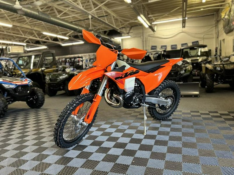 2025 KTM 300 XC