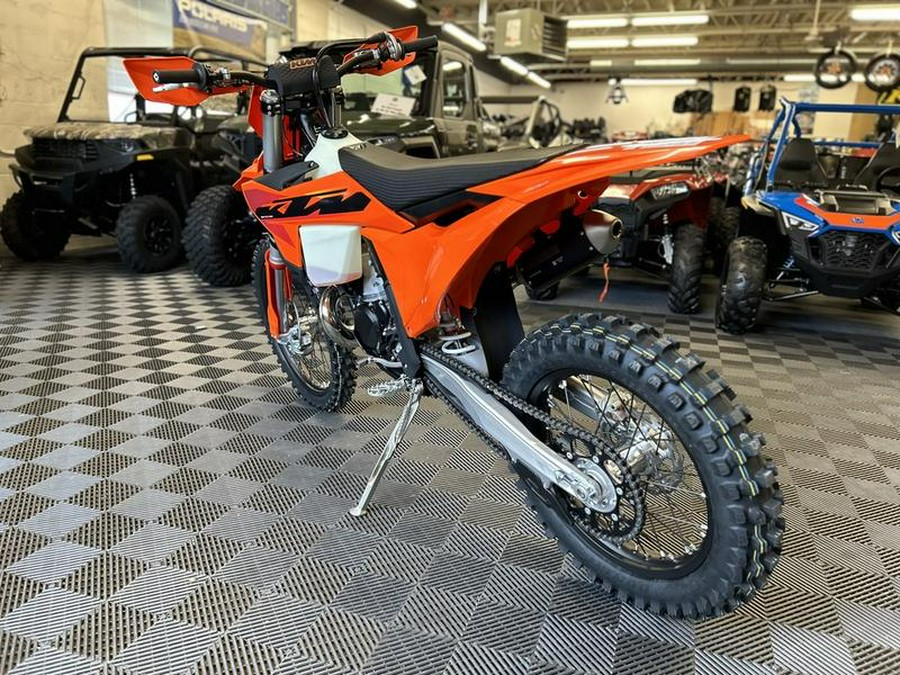 2025 KTM 300 XC