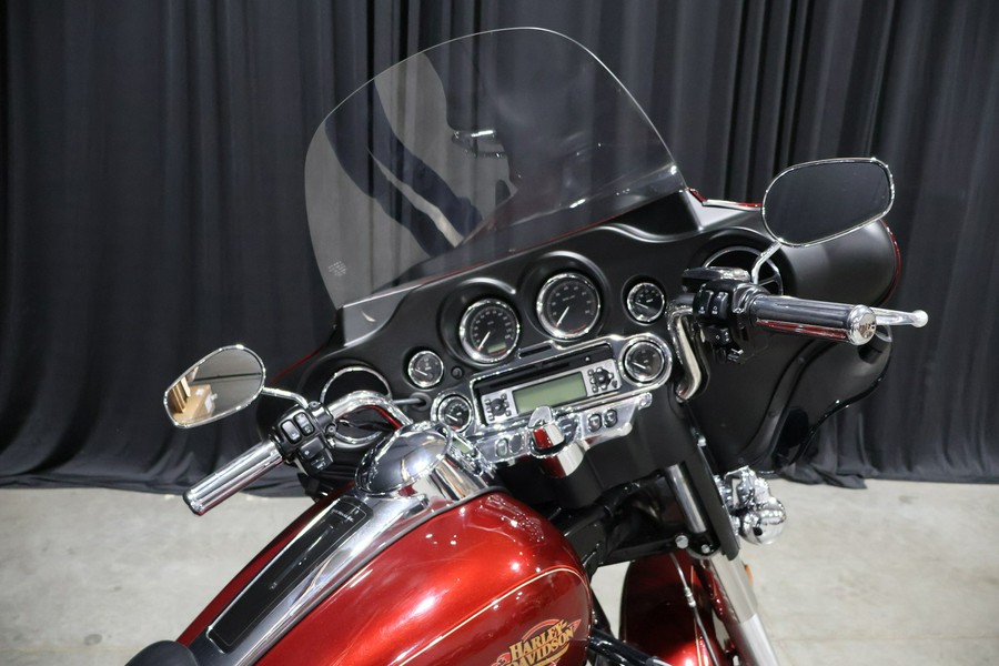2010 Touring Electra Glide® Classic - Harley-Davidson®