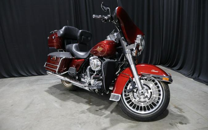 2010 Touring Electra Glide® Classic - Harley-Davidson®