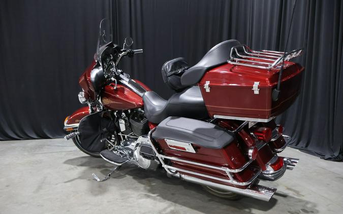 2010 Touring Electra Glide® Classic - Harley-Davidson®