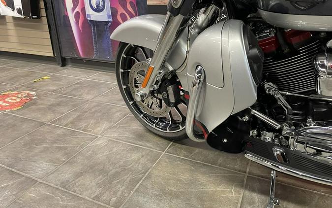 2019 Harley-Davidson® FLHXSE - CVO™ Street Glide®