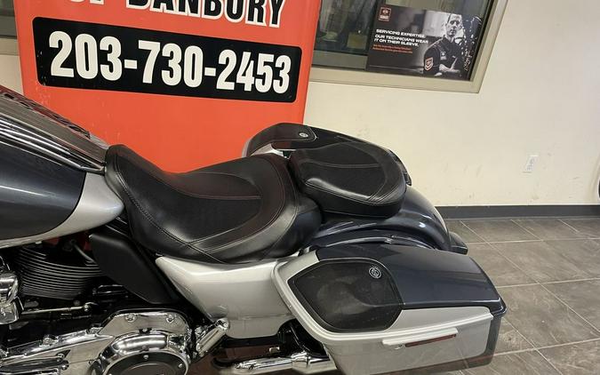 2019 Harley-Davidson® FLHXSE - CVO™ Street Glide®