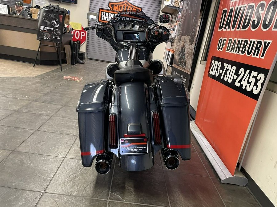 2019 Harley-Davidson® FLHXSE - CVO™ Street Glide®