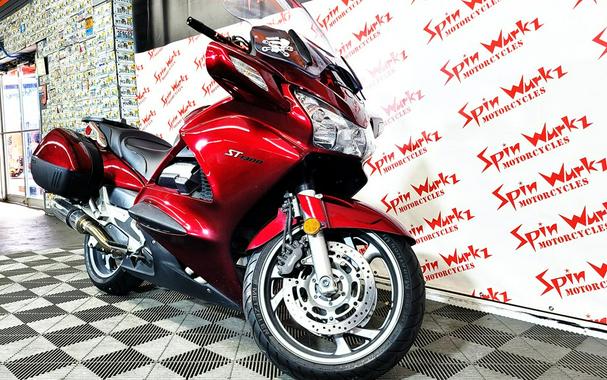 2005 Honda ST1300