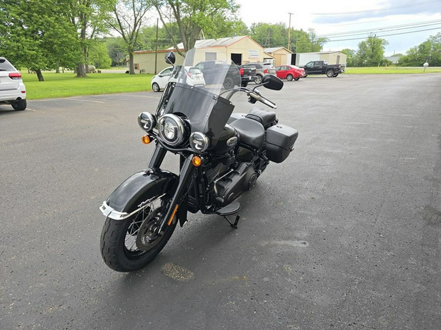 2024 Harley-Davidson Softail FLHCS - Heritage Classic