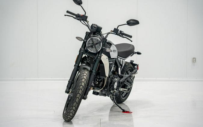 2024 Ducati Scrambler Icon (2G) Black