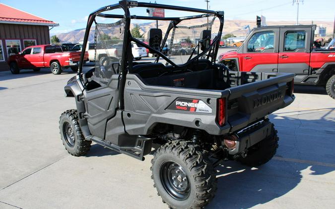 2023 Honda® Pioneer 1000