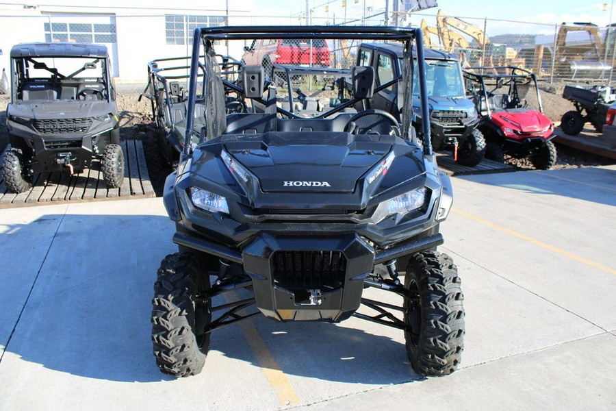 2023 Honda® Pioneer 1000